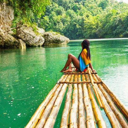 Bamboo-Rafting-in-Jamaica-Rio-Grande